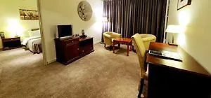 Crown Hotel