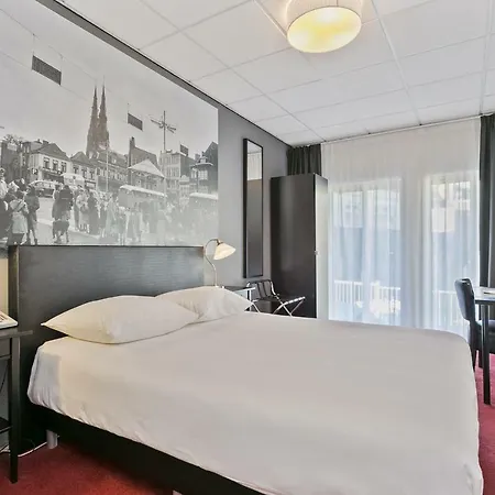 Hotel Crown 3*